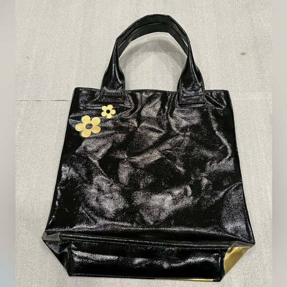 Marc Jacob Daisy Black Patent Reusable Shoulder Tote - Picture 5 of 9